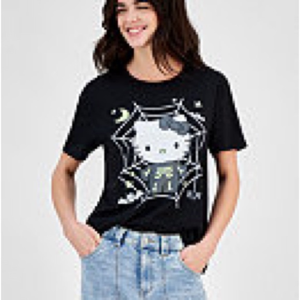 Hello Kitty Halloween t shirt by Sanrio XL - Picture 3 of 3
